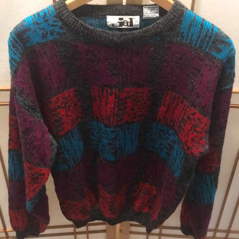 Sweater - Picture 2 of 2